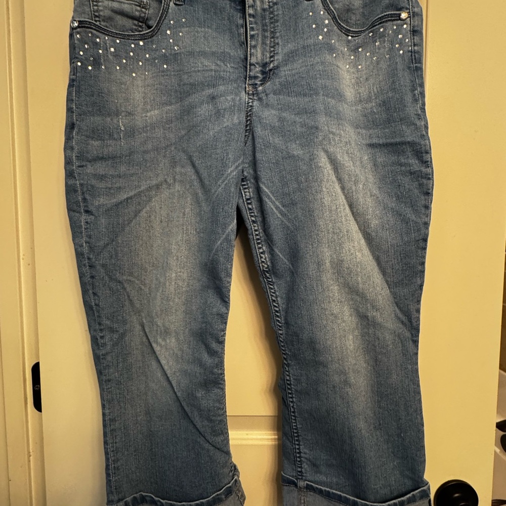New York & Company Blue Ankle Cropped Jeans